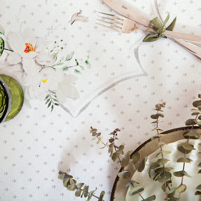 Скатерть овальная 165х250 см  "Чистые пруды"