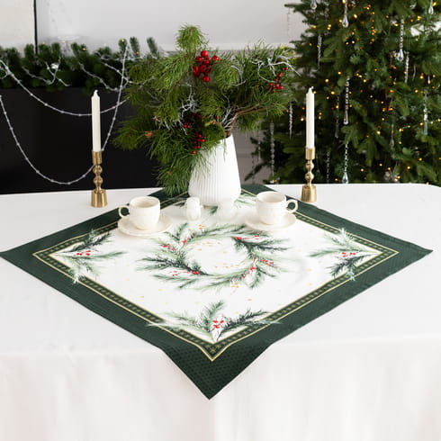 Салфетка-наперон 80х80 см "Ветви Рождества"