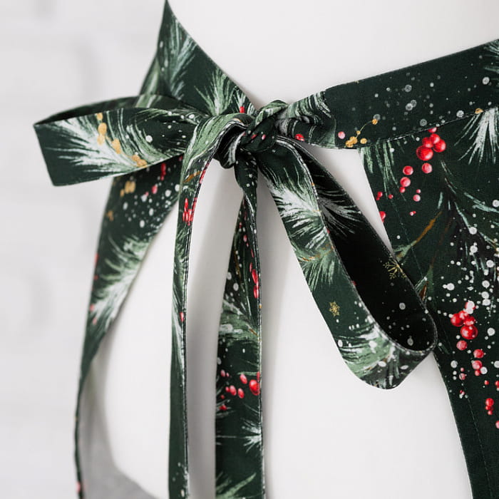 Фартук "Ветви Рождества модель Английский"