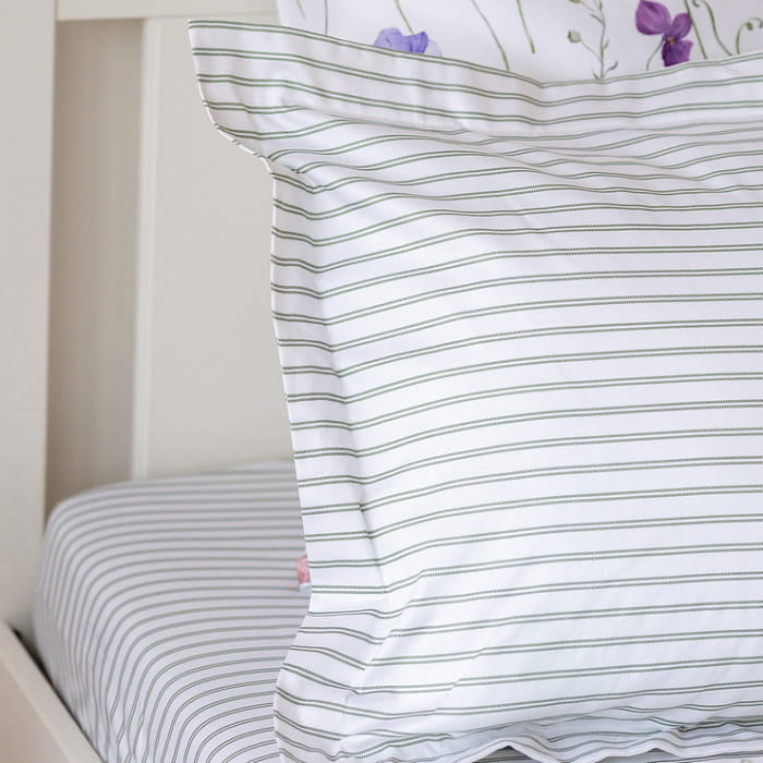 Наволочка 50х70 "Майская долина полоска"