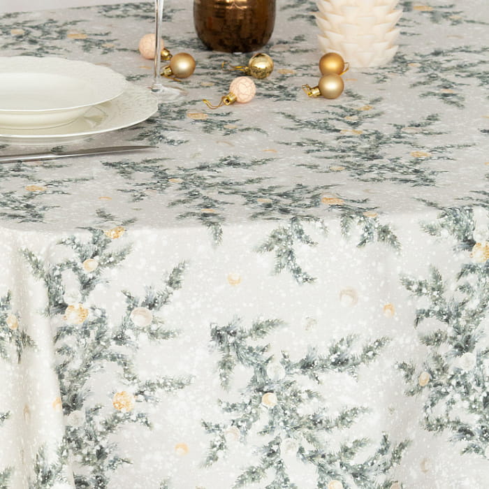 Скатерть овальная 140х170 см "Чарующий лес"