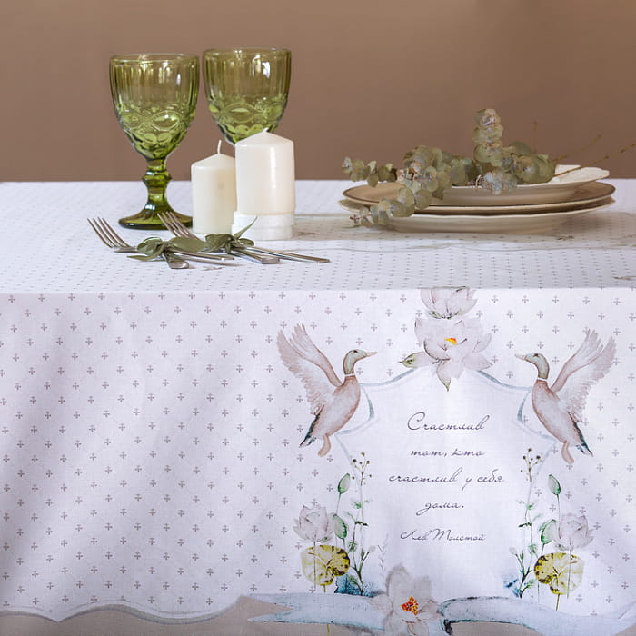 Скатерть овальная 165х250 см  "Чистые пруды"