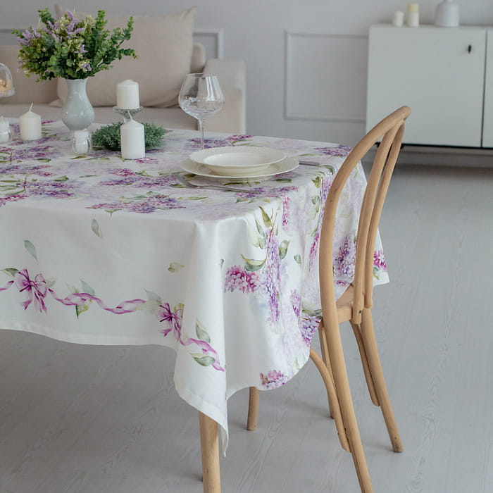 Скатерть  145х180 см "Аромат сирени"