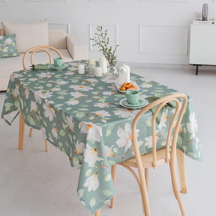 Скатерть 145х145 см "Магнолия"