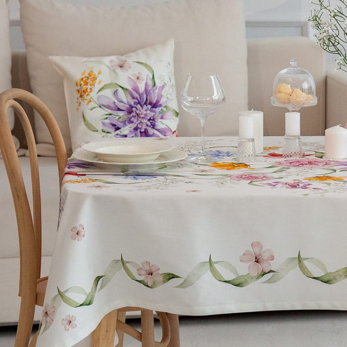 Скатерть 145х180 см "Жаклин"