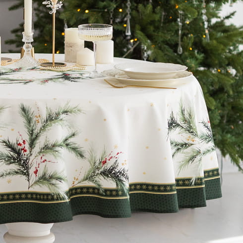 Скатерть круглая  D-170 см "Ветви Рождества"