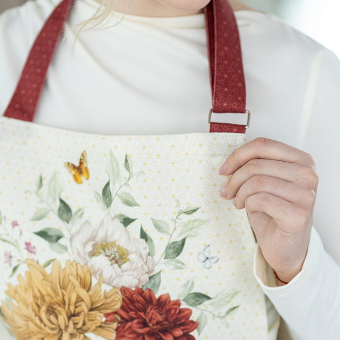 Фартук "Цветочная симфония" модель Английский