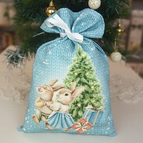 Декоративный мешок "Новогодняя шкатулка елка с зайчатами" 24х32 см
