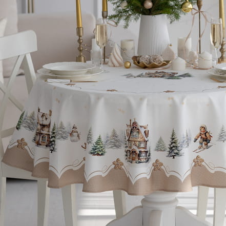 Скатерть круглая  D-170 см "Пряничный домик"