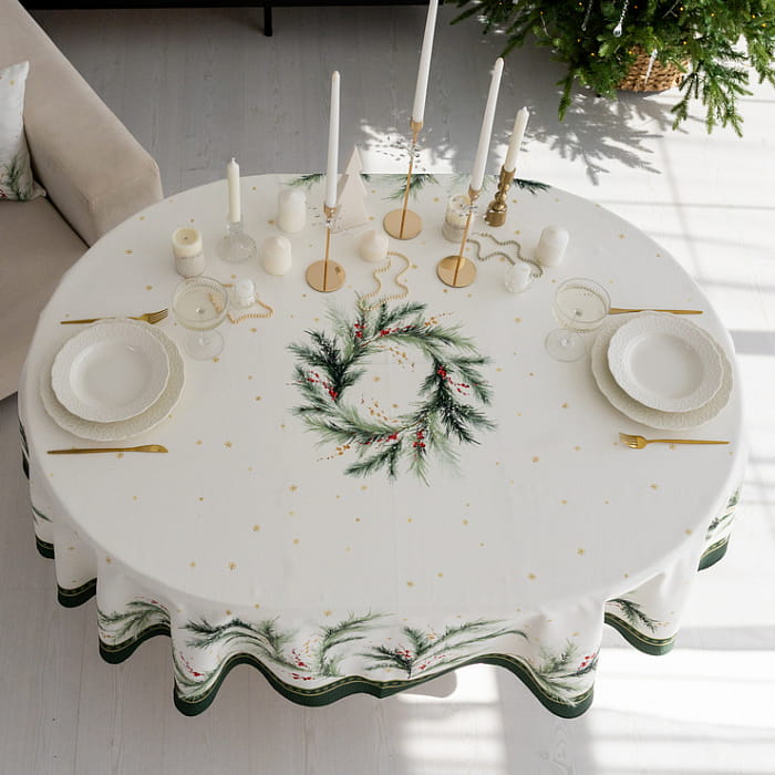 Скатерть овальная 170х220 см "Ветви Рождества"