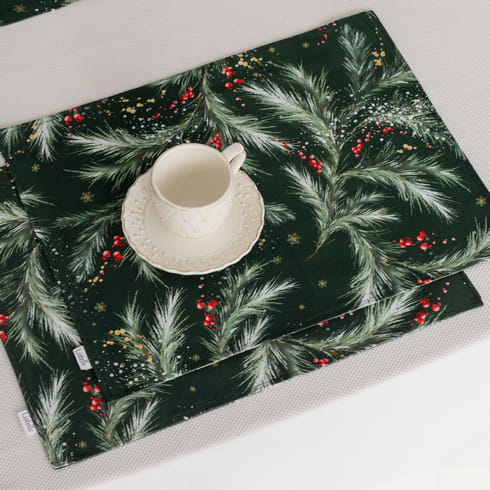 Набор салфеток плейсматов "Ветви Рождества" на изумрудном