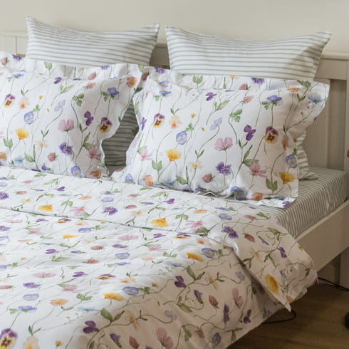 Наволочка 70х70 "Майская долина полоска"