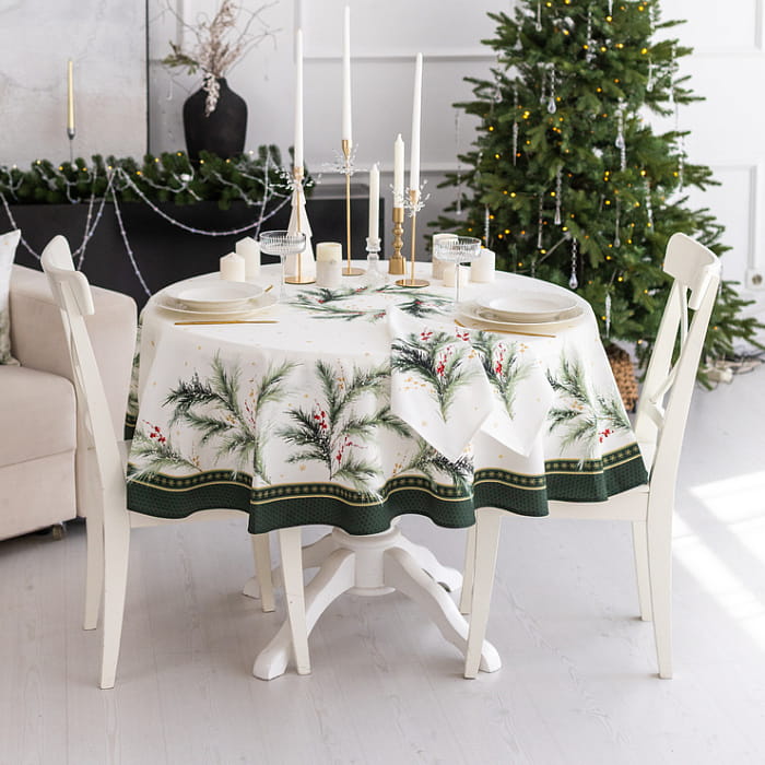 Скатерть круглая D-150 см "Ветви Рождества"
