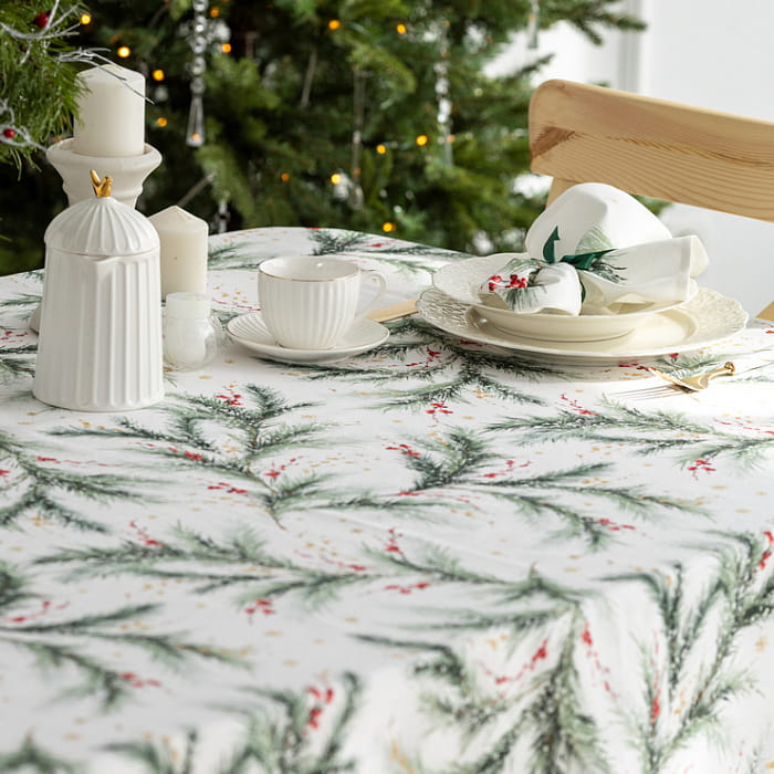 Скатерть 115х145 см "Ветви Рождества"