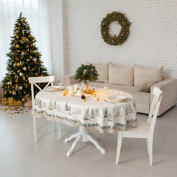 Скатерть овальная 170х255 см "Чарующий лес"