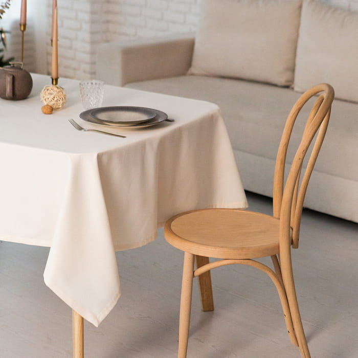 Скатерть 140х140 см "Миледи"