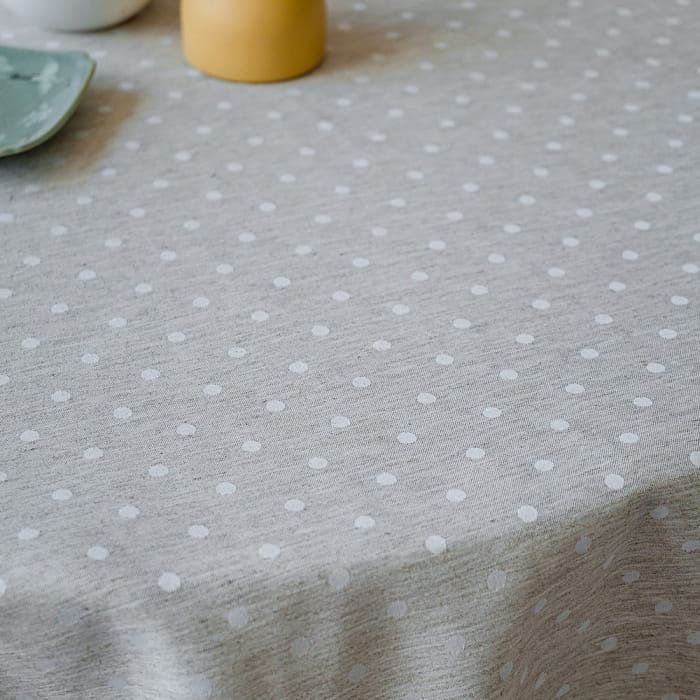 Скатерть круглая D-145 см "Вилия"