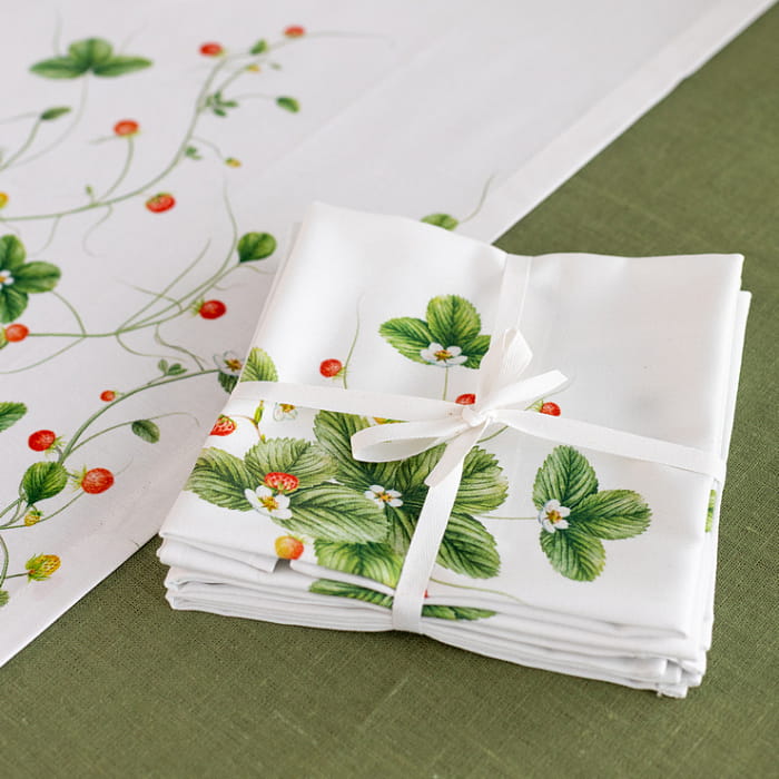 Набор Set-4 салфеток "Земляничная поляна"