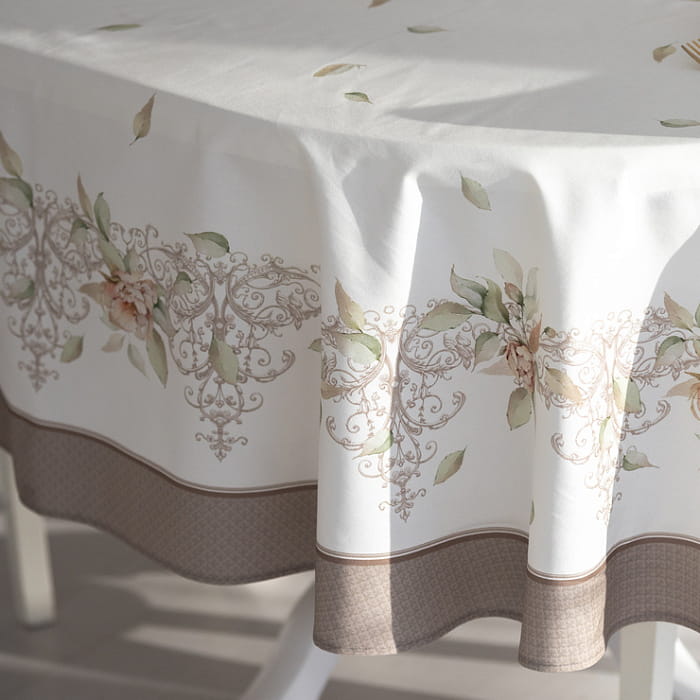 Скатерть овальная 150х200 см "Луиза"
