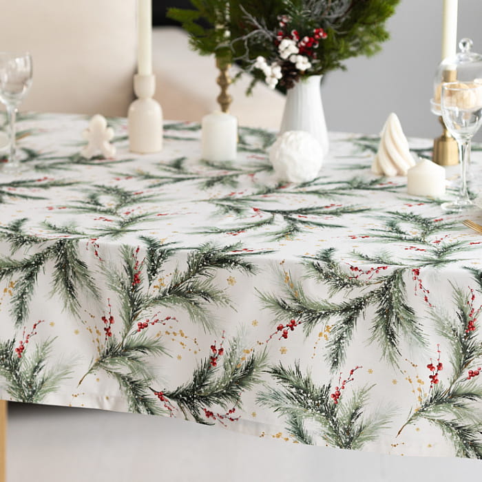 Скатерть 115х165 см "Ветви Рождества"