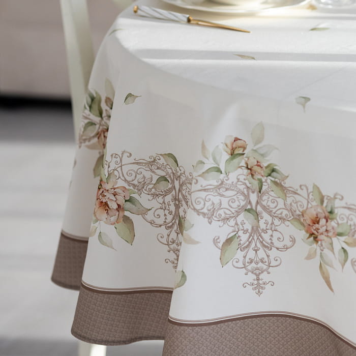 Скатерть овальная 170х250 см "Луиза"