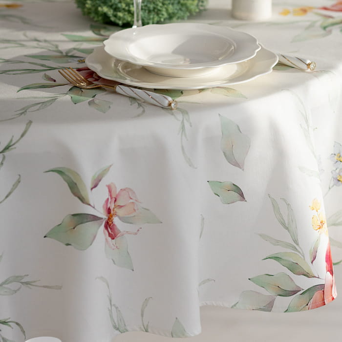 Скатерть овальная 150х200 см "Белла паттерн"