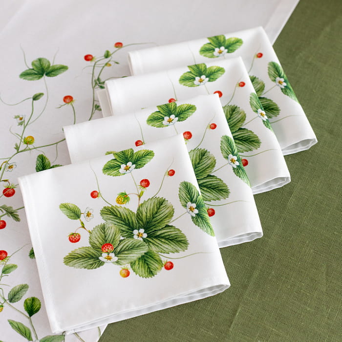 Набор Set-4 салфеток "Земляничная поляна"