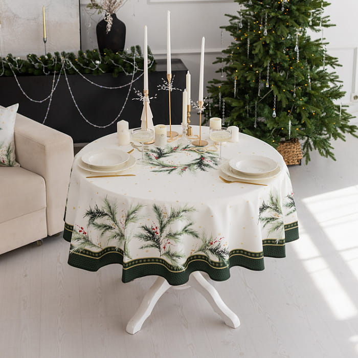 Скатерть круглая  D-170 см "Ветви Рождества"