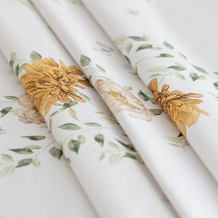 Скатерть 145х220 см "Цветочная симфония"