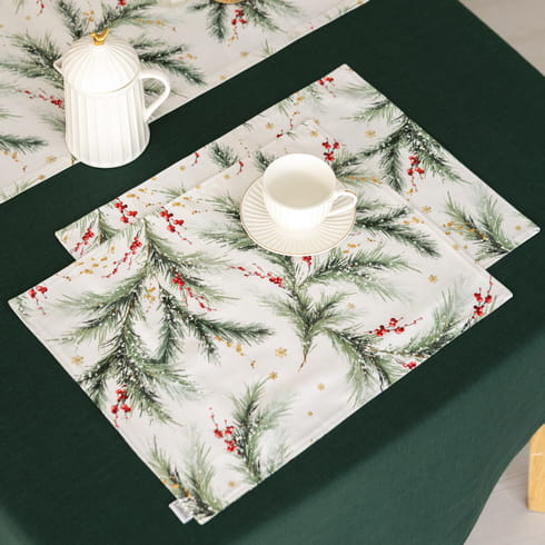 Набор салфеток плейсматов "Ветви Рождества" на белом