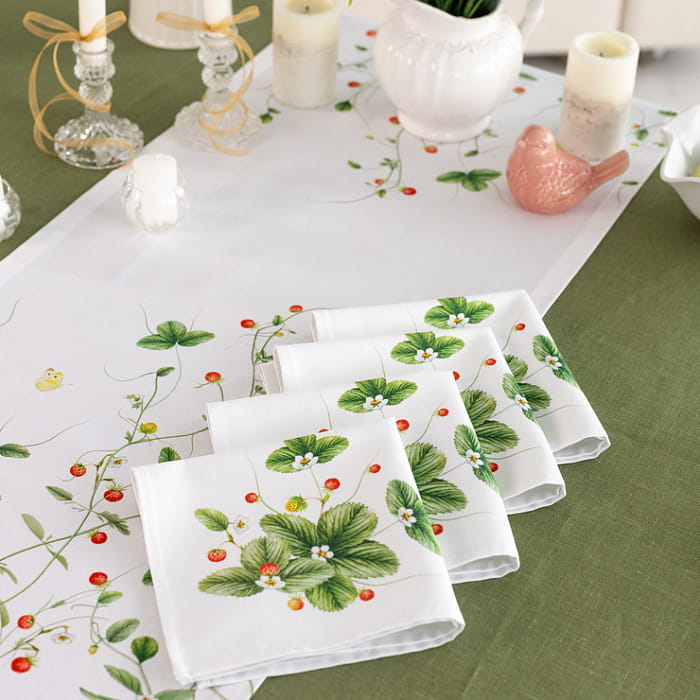 Набор Set-4 салфеток "Земляничная поляна"