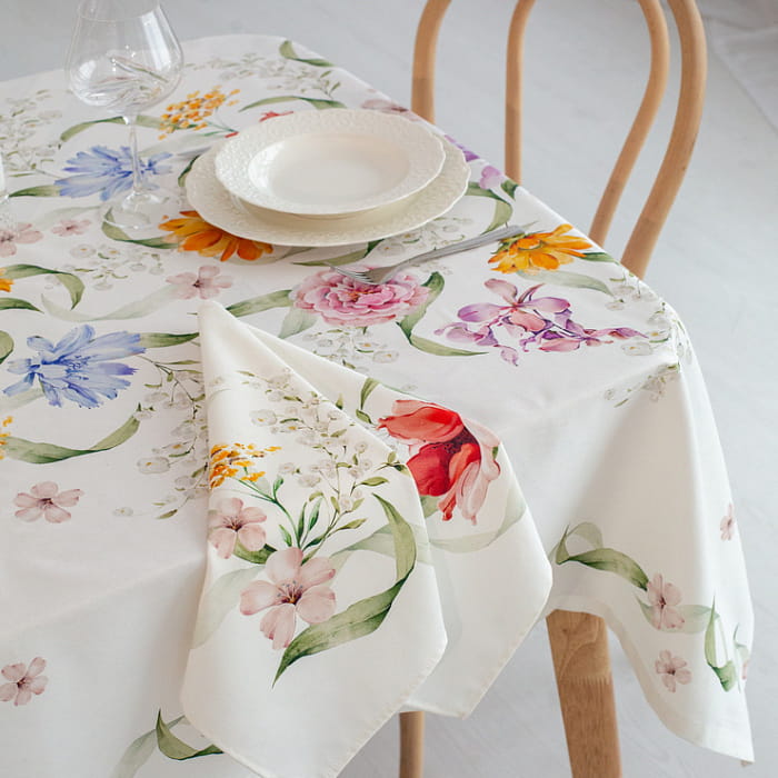 Скатерть 145х180 см "Жаклин"